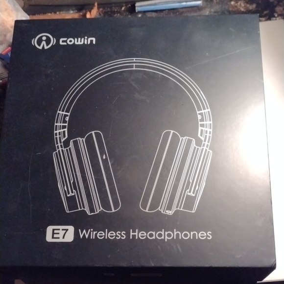 Cowin E7 Wireless Headphones - Black NWT - Picture 1 of 5